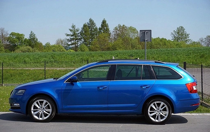 Skoda Octavia cena 71900 przebieg: 158000, rok produkcji 2019 z Sanok małe 704